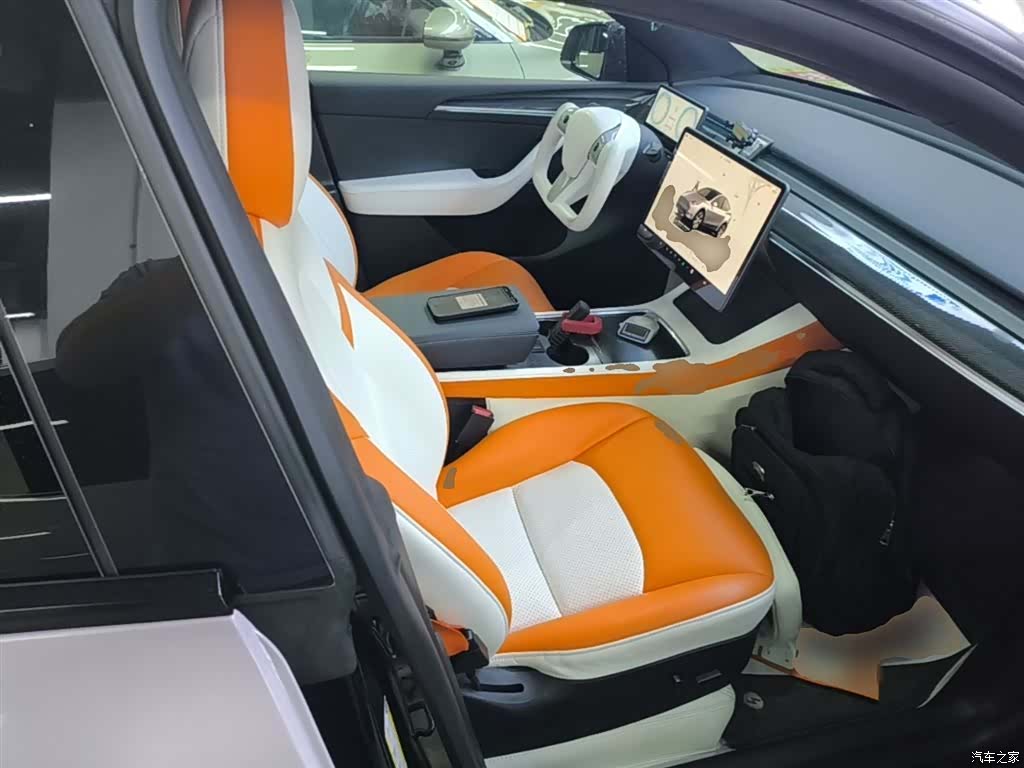 Tesla Model Y, 2022 24