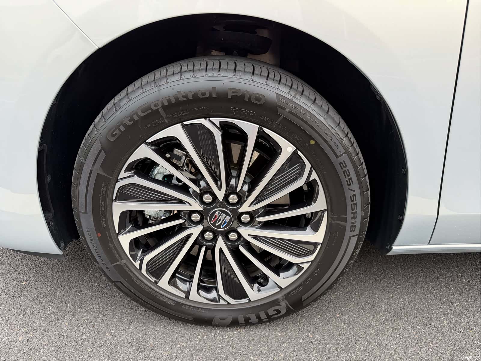 Buick GL8, 2025 16