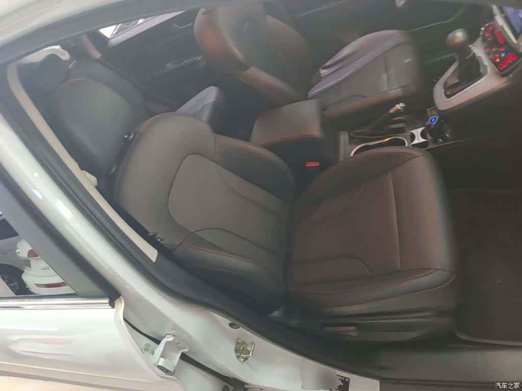 Haval M6, 2020 25