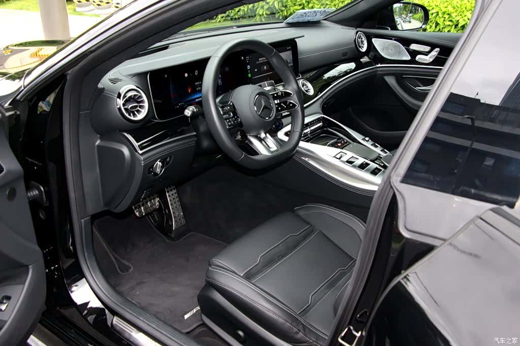 MG AMG, 2025 10