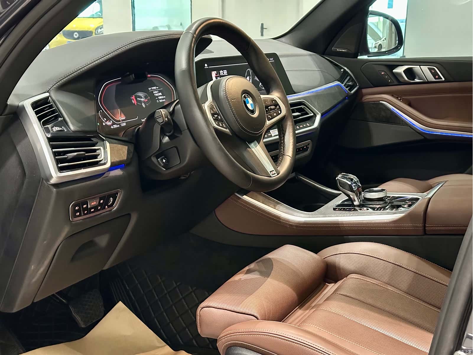 BMW X5, 2020 все фото