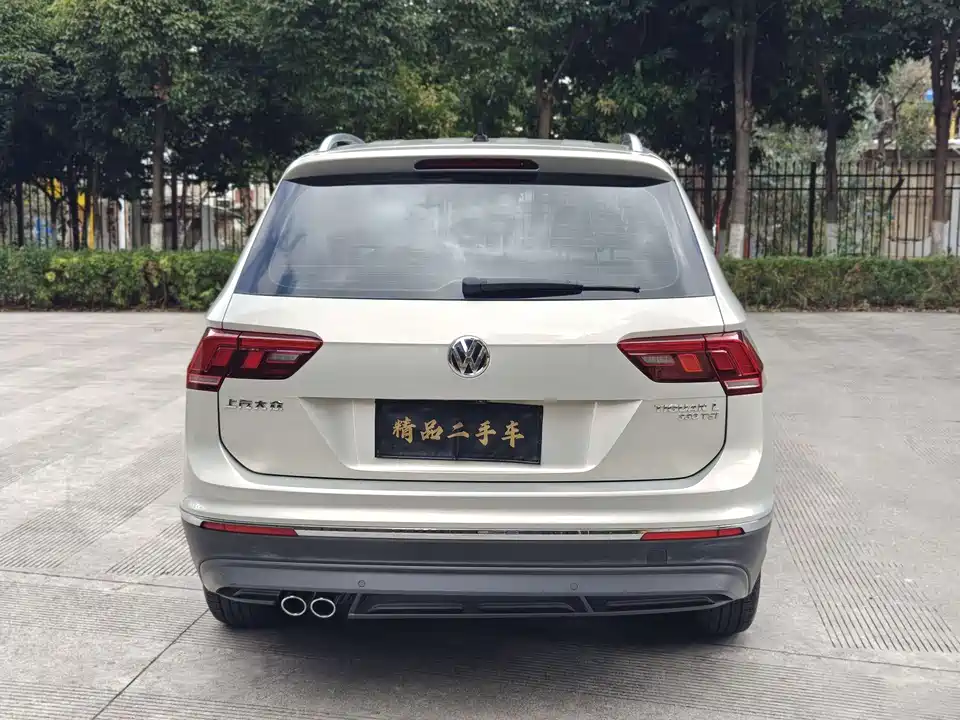 Volkswagen Tiguan L
