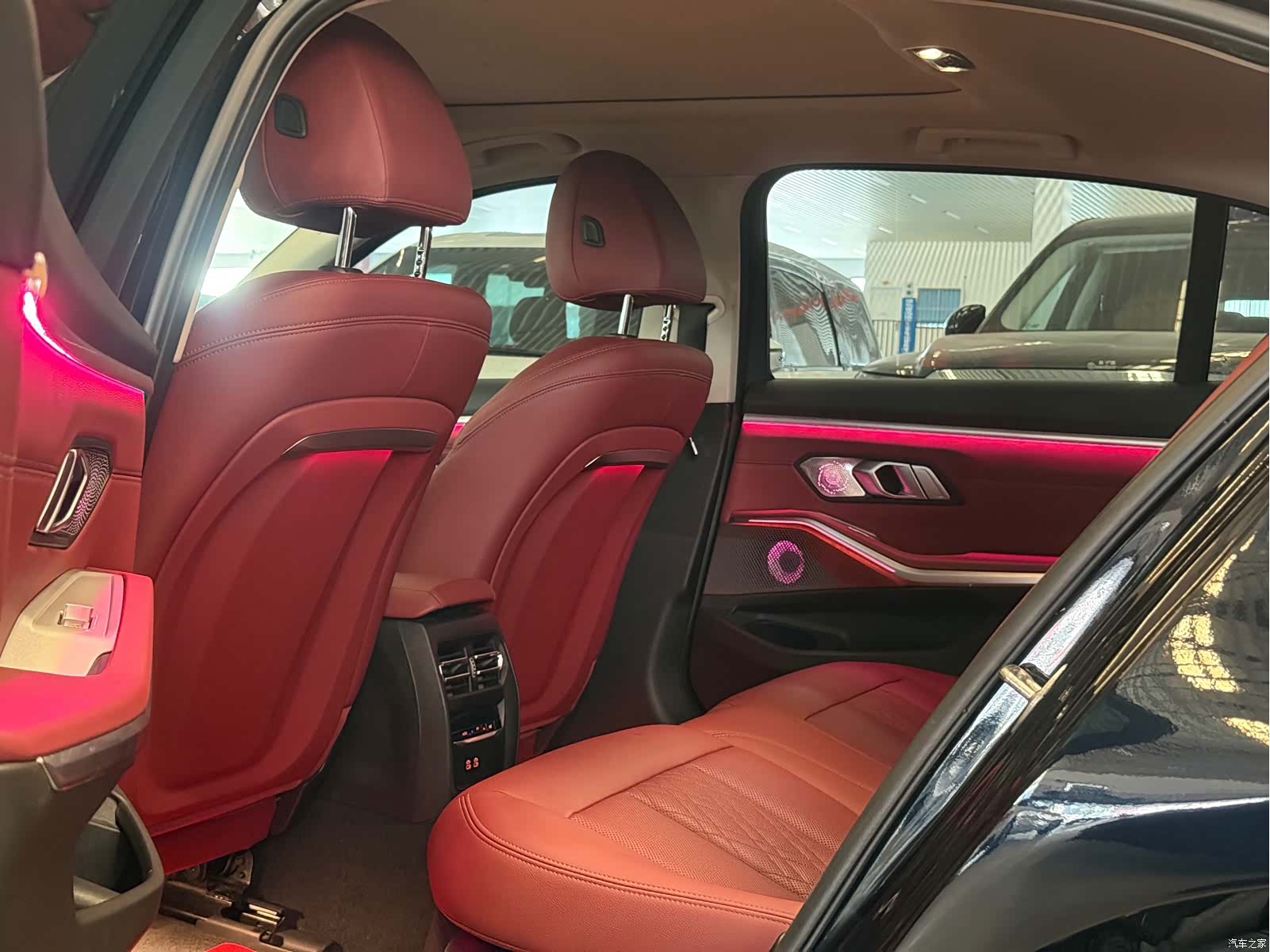 BMW i3, 2024 все фото
