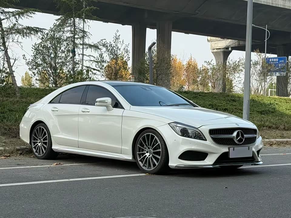Mercedes-Benz CLS