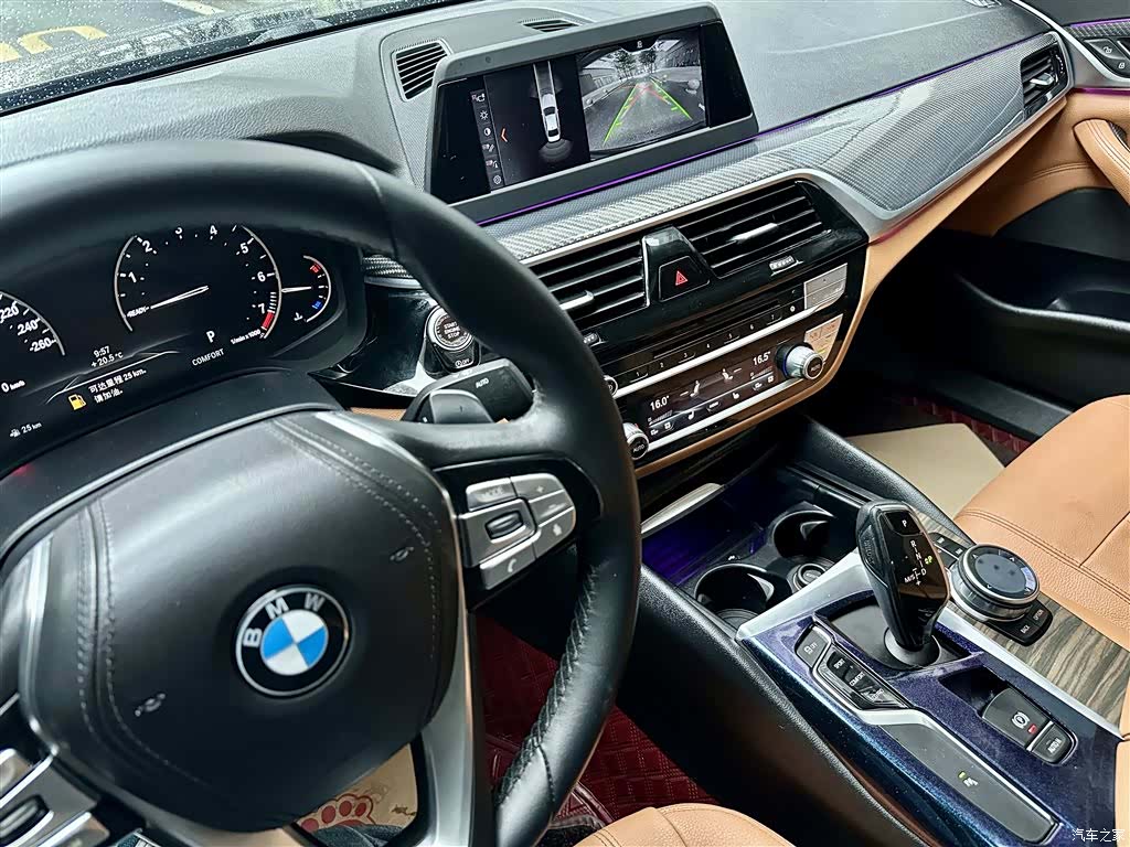 BMW 5 Series, 2018 11