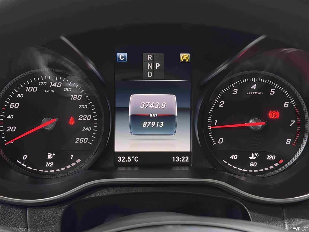 Mercedes-Benz GLC, 2019 9