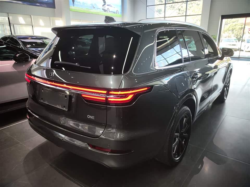 Li Auto Ideal ONE