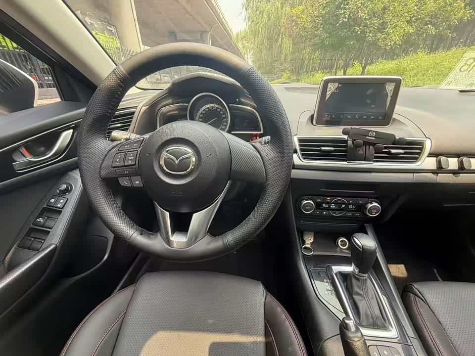 Mazda 3 Angkesaila Mazda 3 Angkesaila