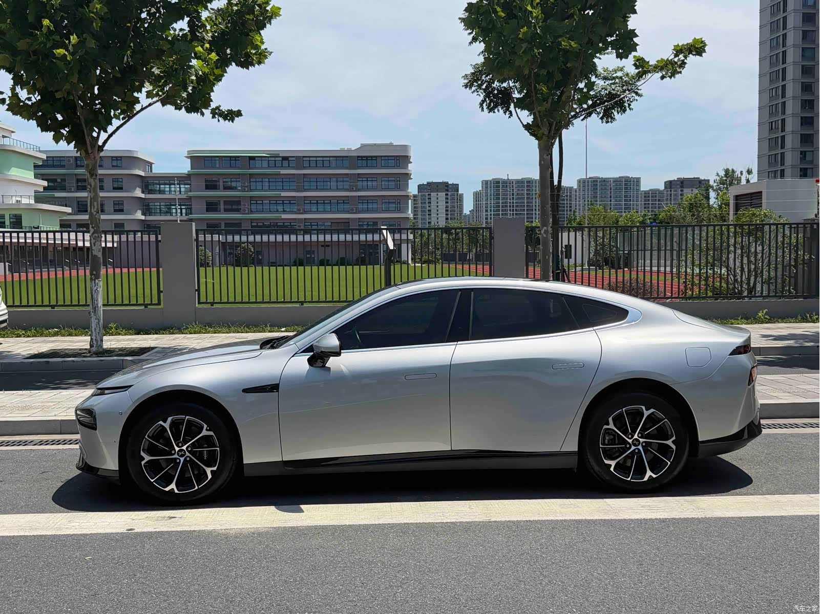 Xpeng P7, 2022 3