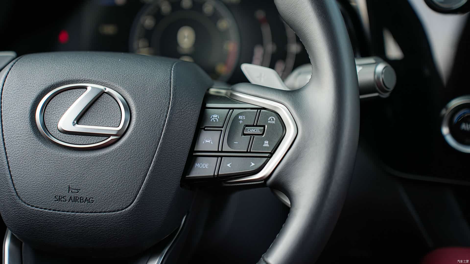 Lexus NX, 2023 19