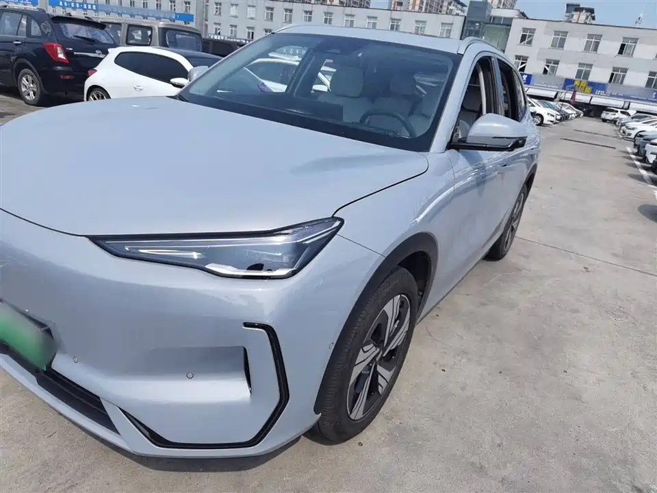 Geely Galaxy Galaxy E5