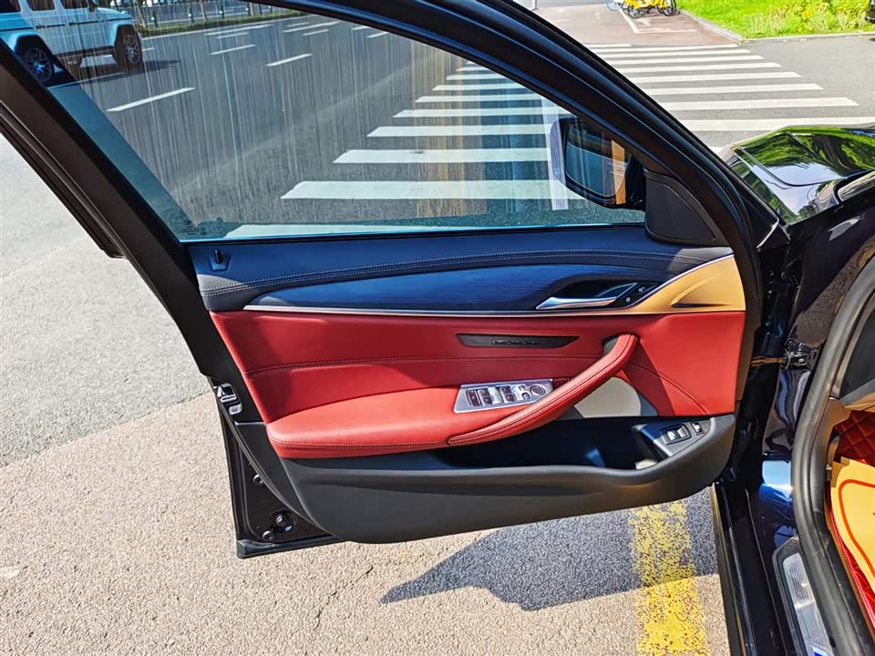 BMW 5 series BMW 5 series