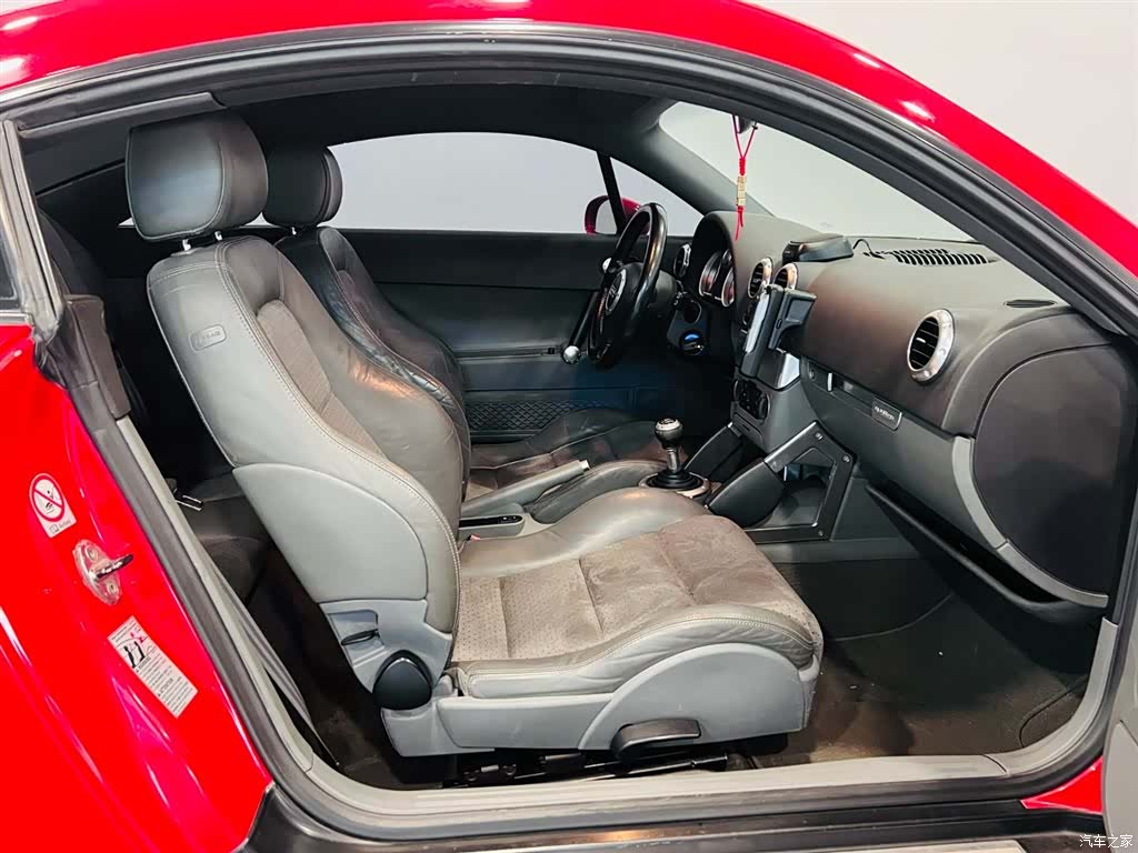 Audi TT, 2005 8