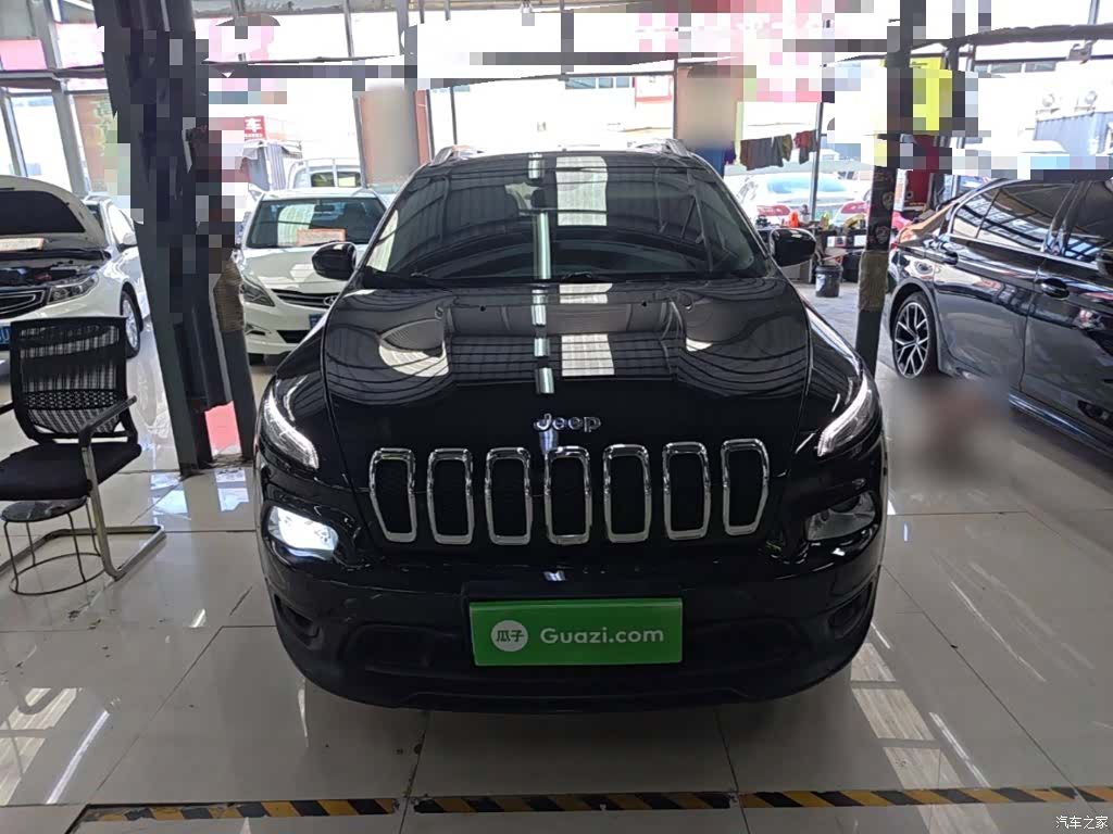 Jeep Cherokee, 2017 3