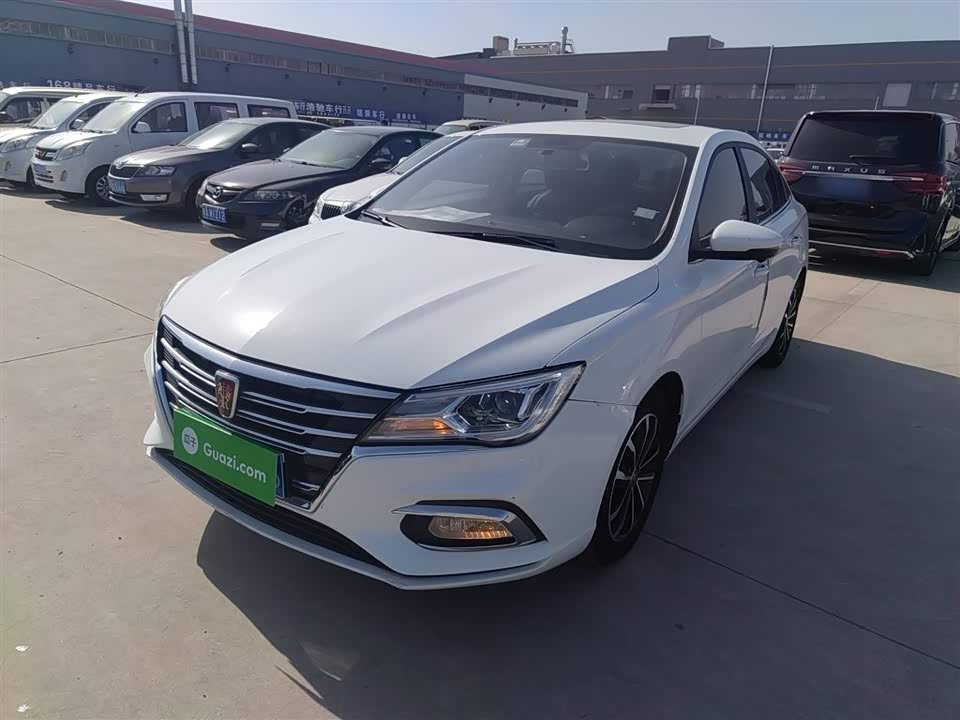 Roewe i5