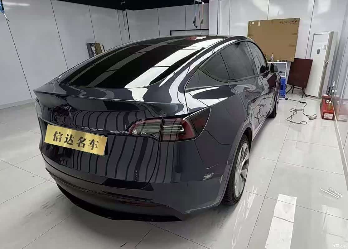 Tesla Model Y, 2022 9