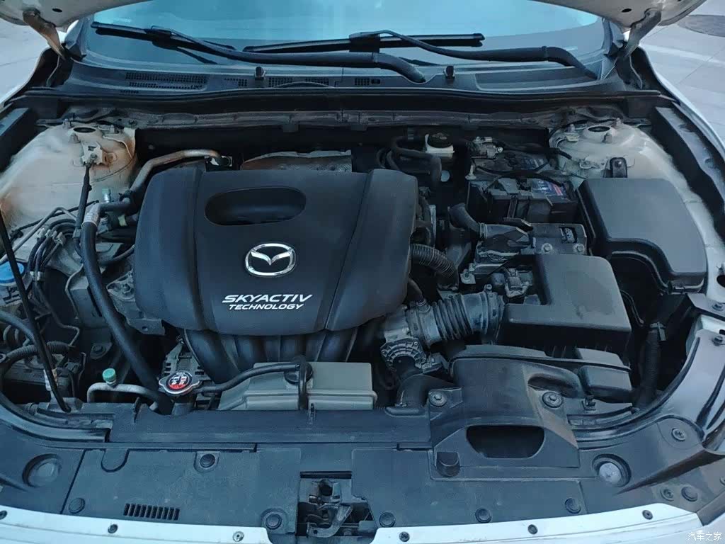 Mazda Mazda3, 2016 11