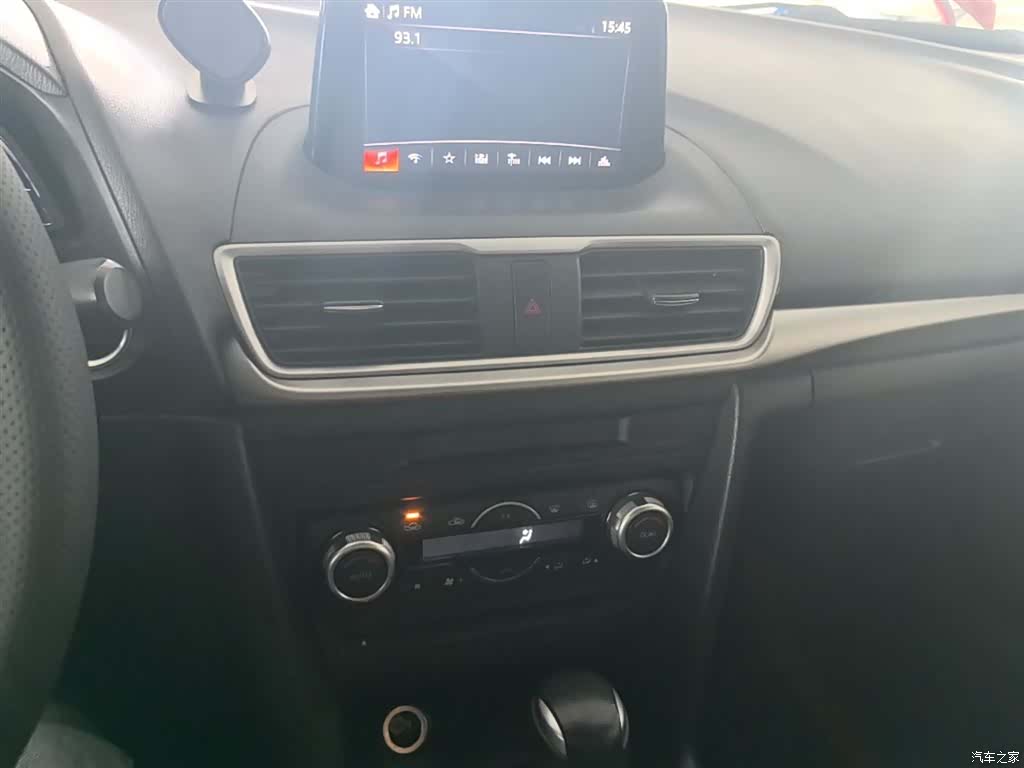 Mazda Mazda3, 2018 13