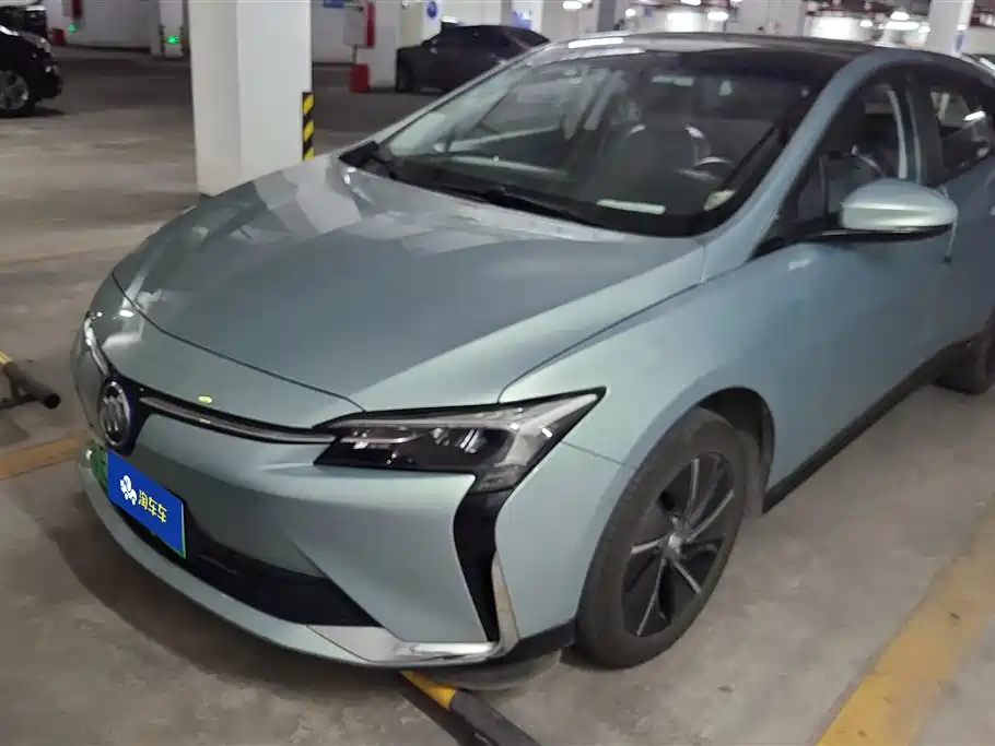 Buick Slightly blue 6