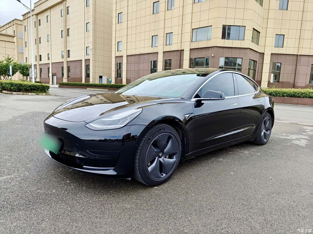 Tesla Model 3, 2021 1