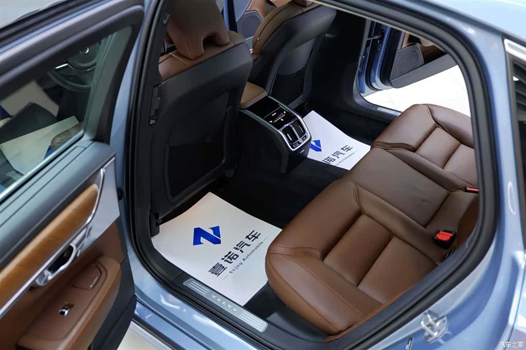 Volvo S90, 2019 30