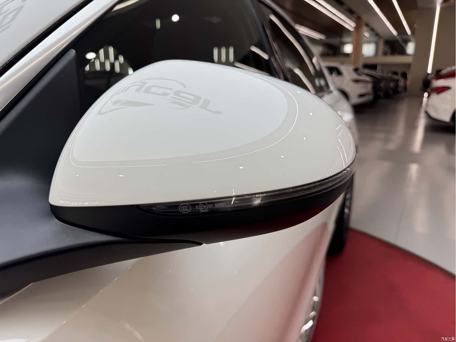 Mercedes-Benz C-Class, 2023 32