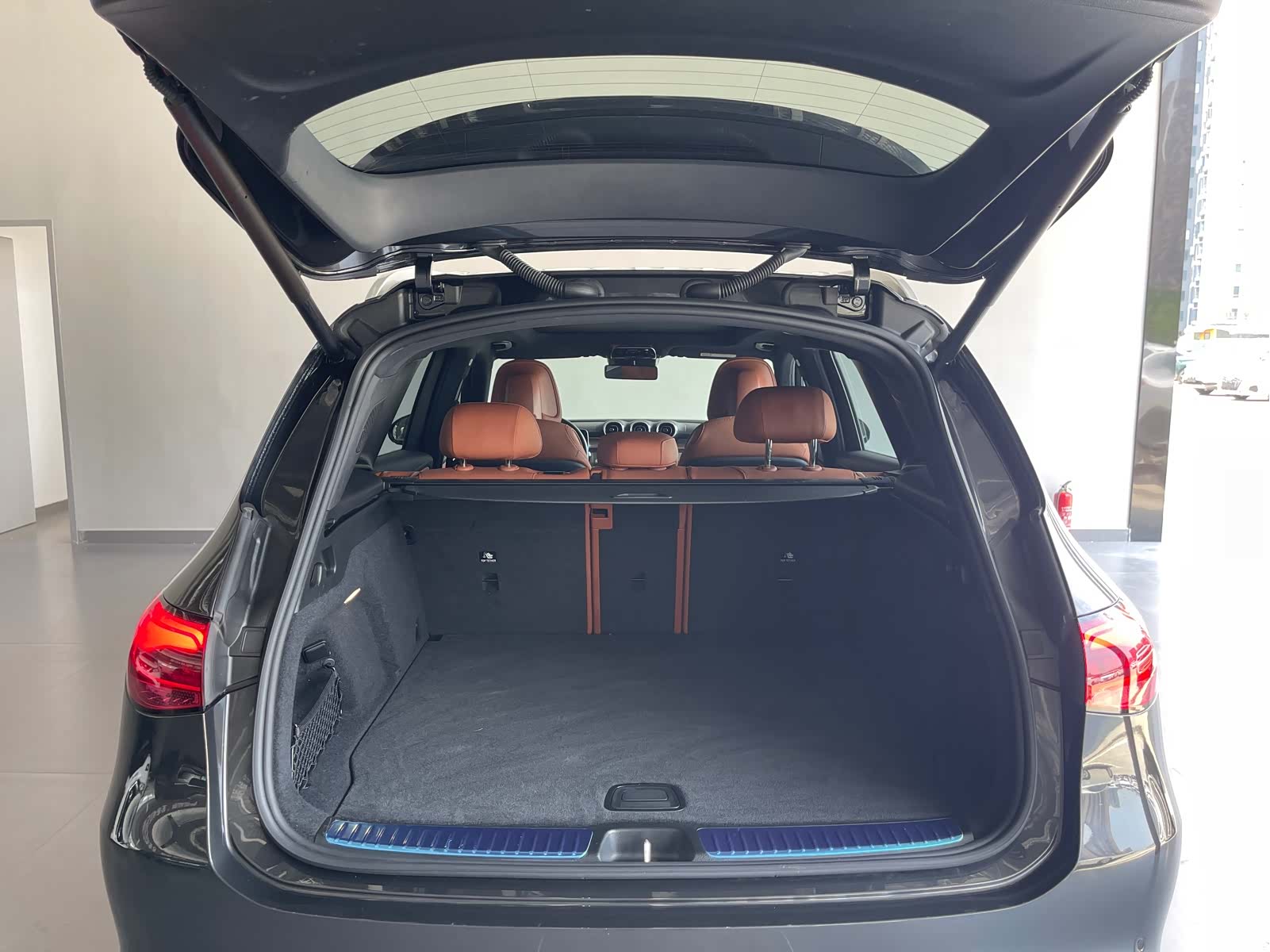 Mercedes-Benz GLC, 2023 19