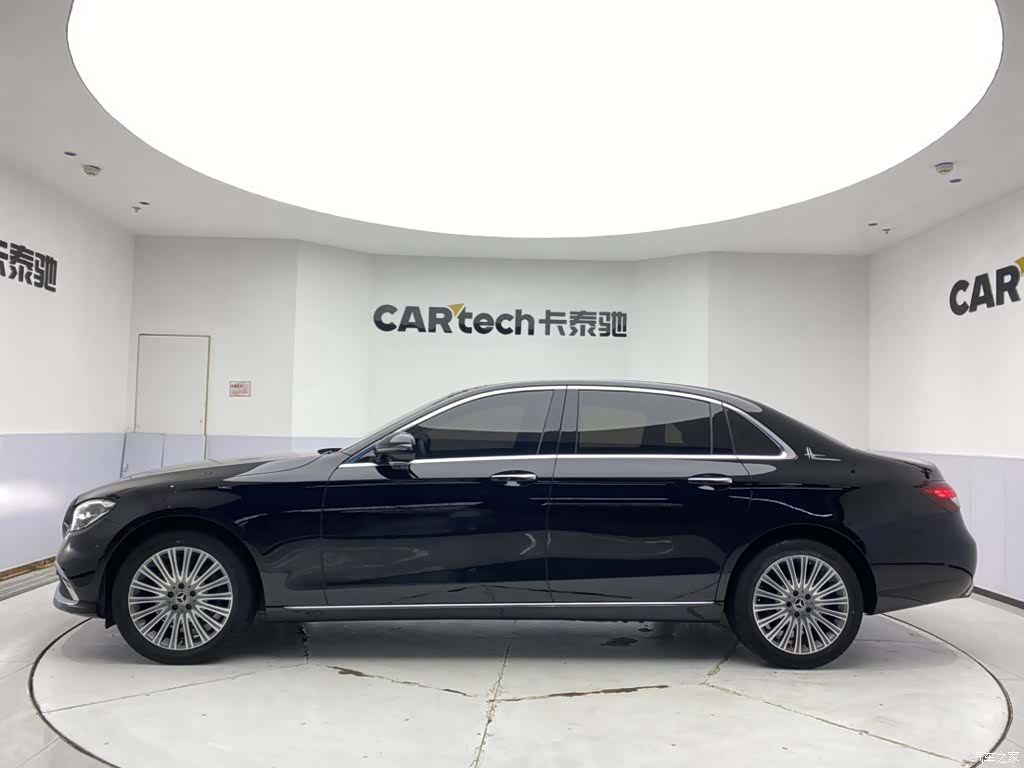 Mercedes-Benz E-Class, 2023 8