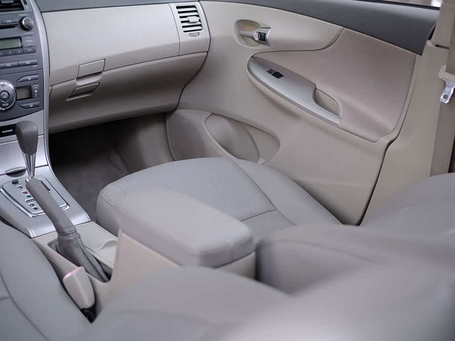 Toyota Corolla 2009, фото 44