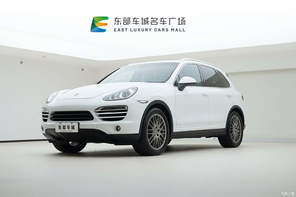 Porsche Cayenne, 2012 1