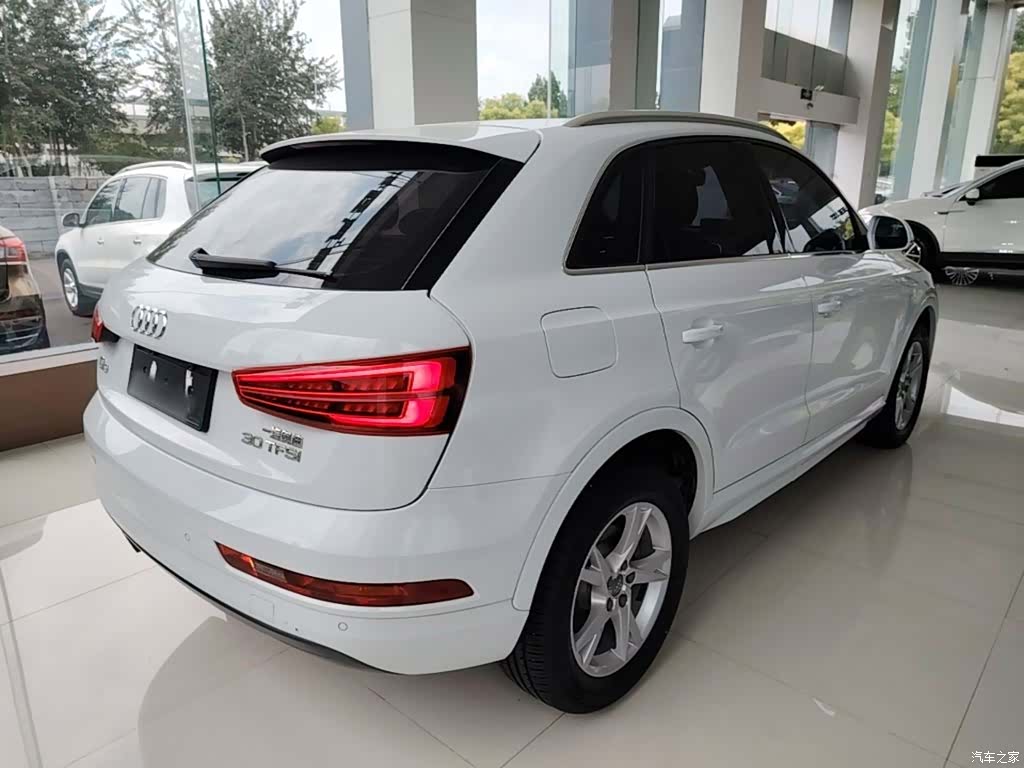 Audi Q3, 2019 7