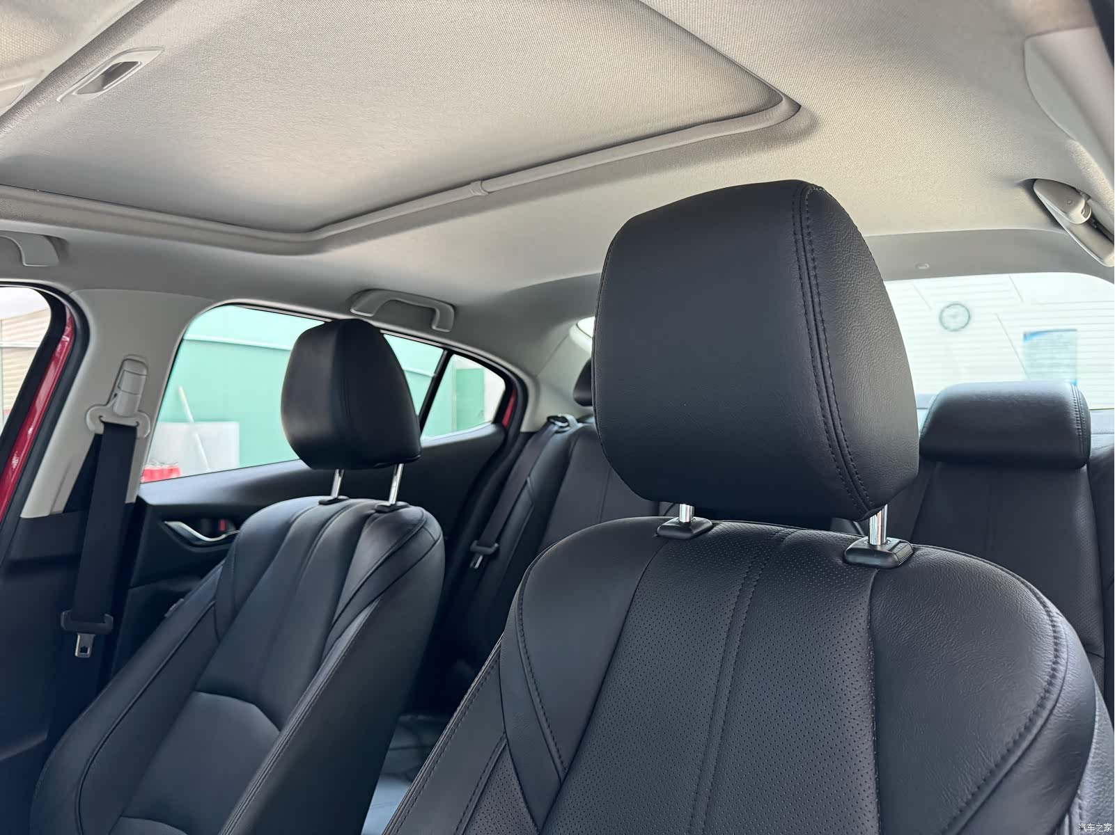 Mazda Mazda3, 2017 6