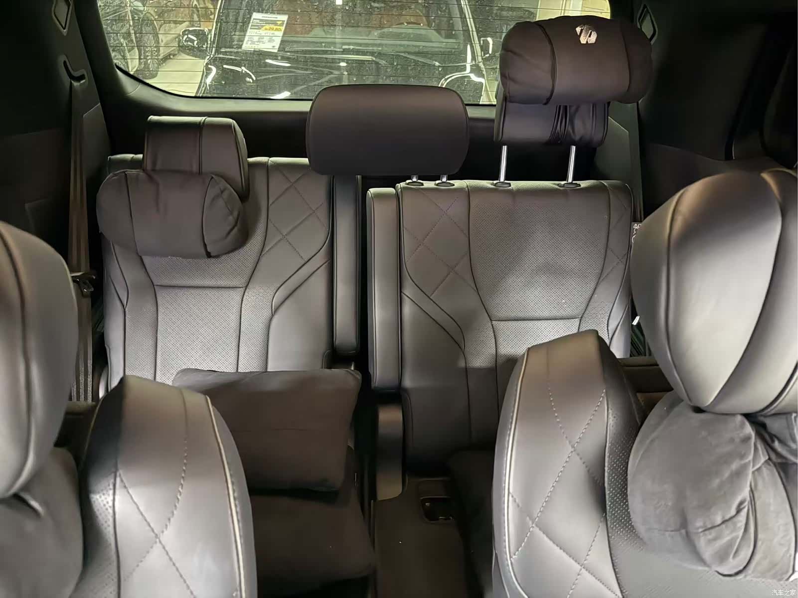 Toyota Alphard, 2026 7