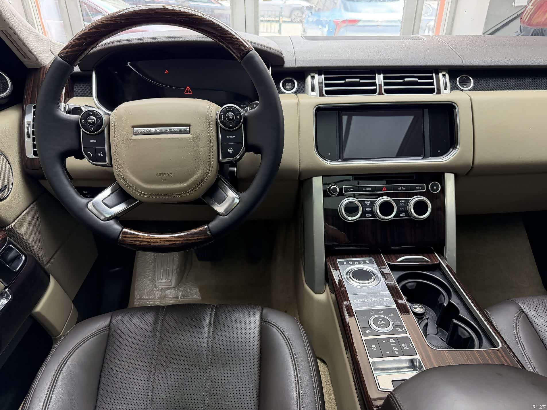 Land Rover Range Rover, 2013 11