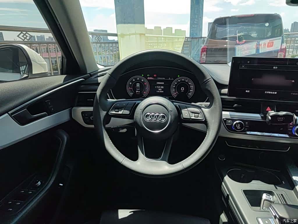 Audi A4L, 2021 11