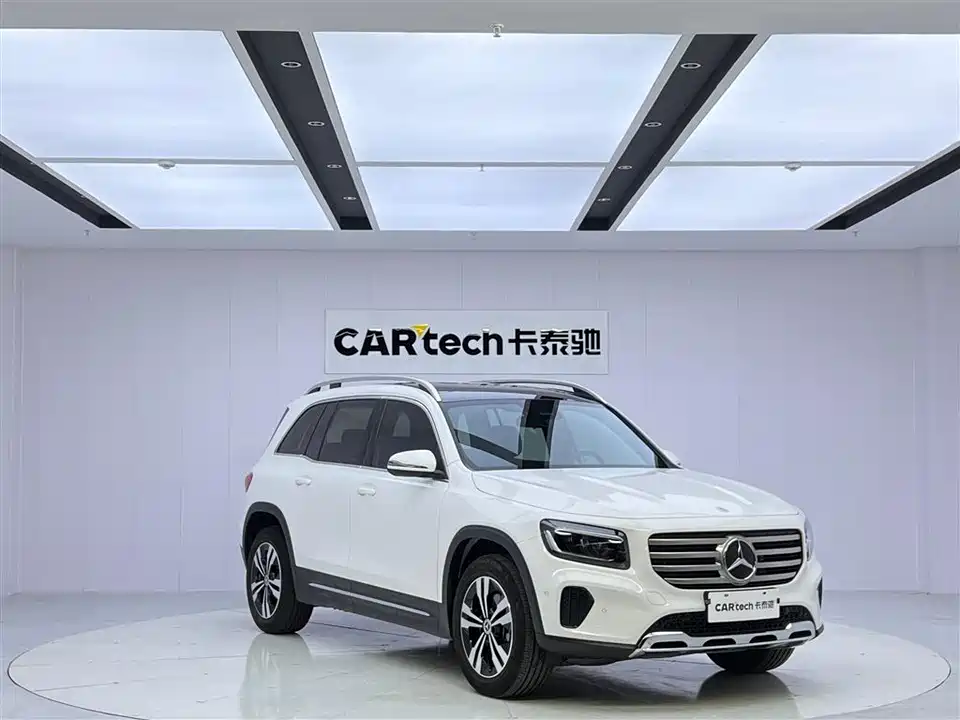 Mercedes-Benz GLB Mercedes-Benz GLB