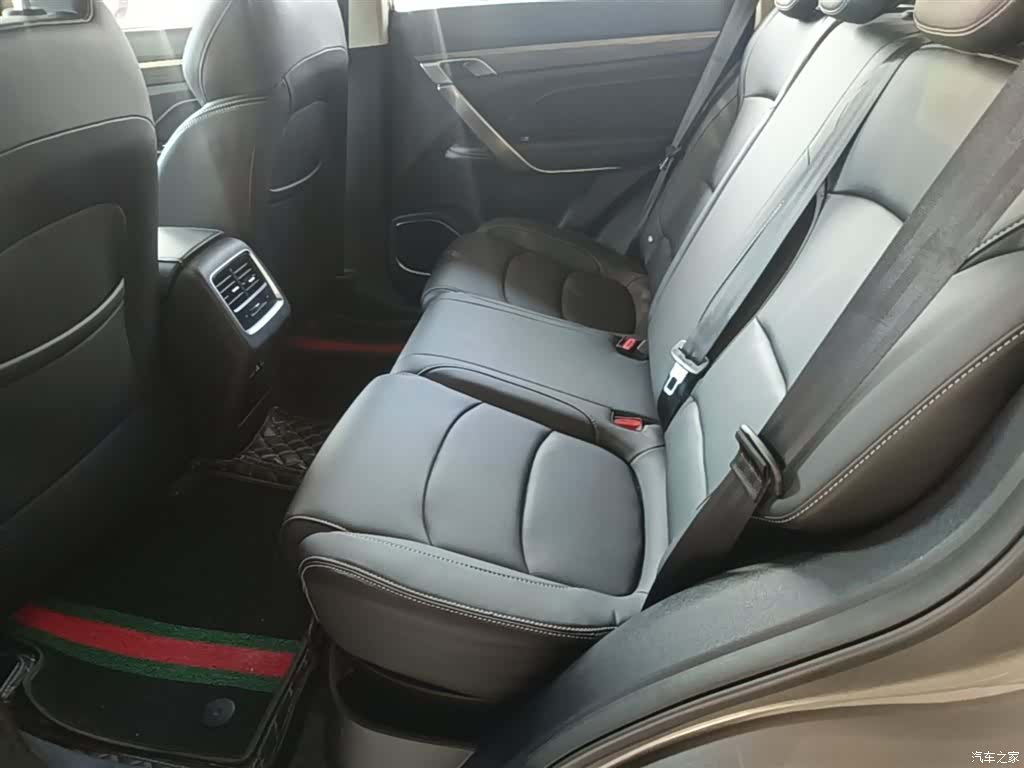 Geely Boyue, 2020 17