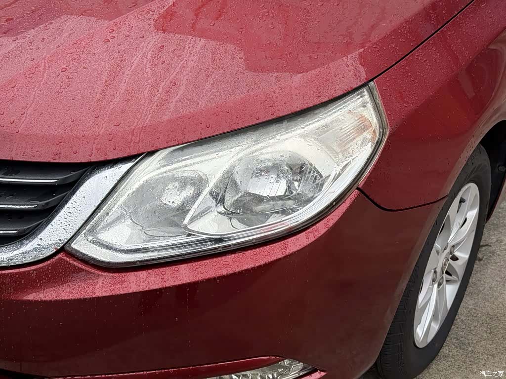 Wuling 630, 2013 11