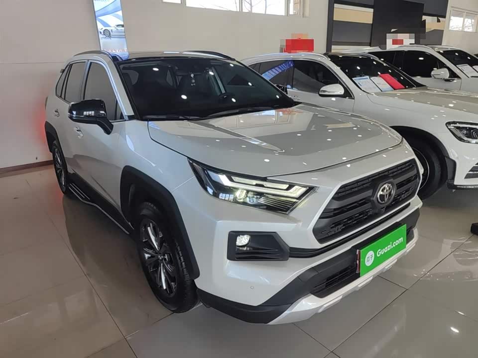 Toyota RAV4 Rongfang
