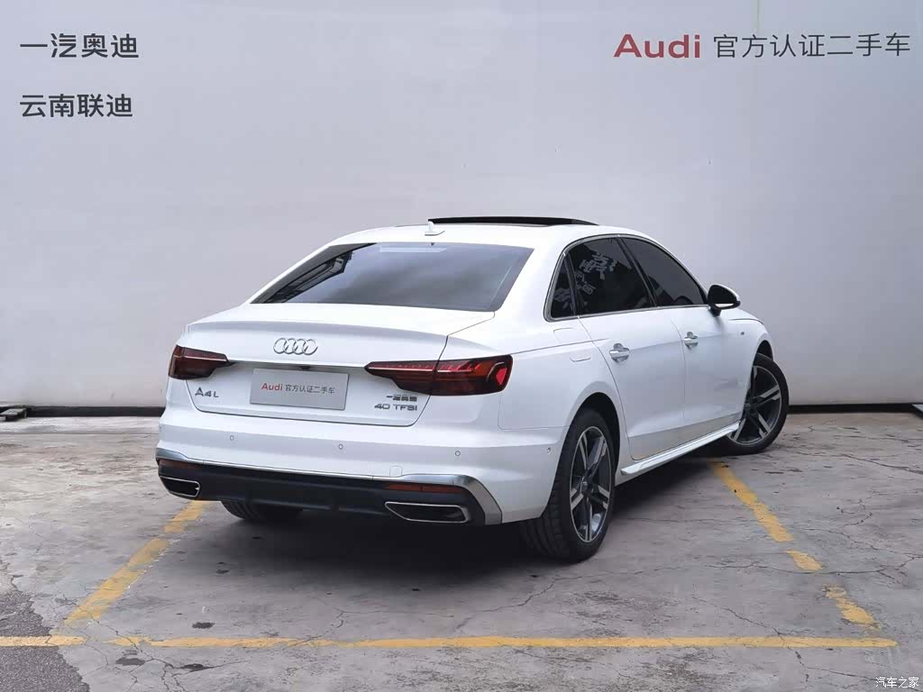 Audi A4L, 2021 все фото