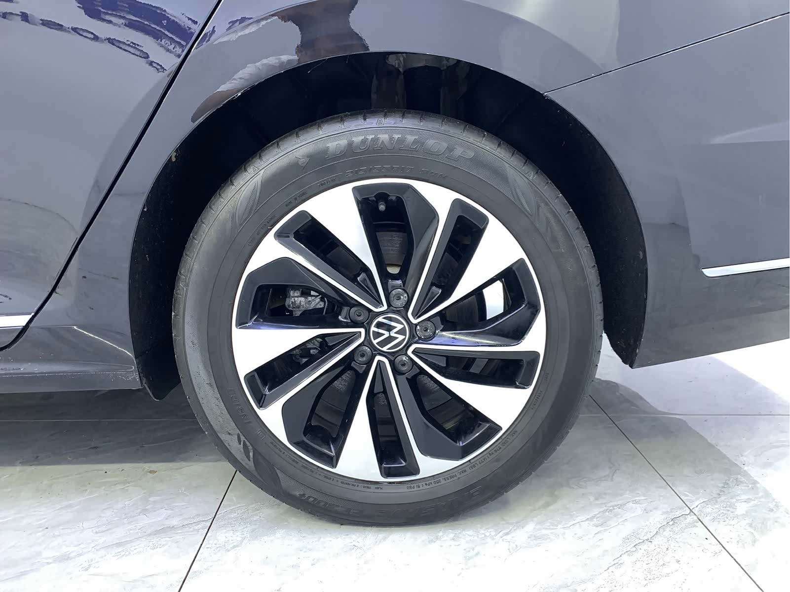 Volkswagen Passat, 2023 19