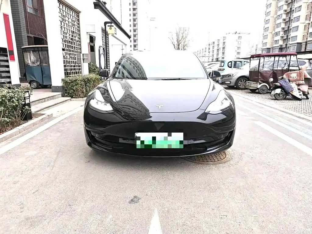 Tesla Model 3, 2022 2