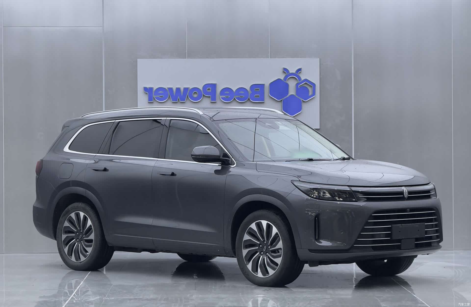 AITO M7, 2023 4