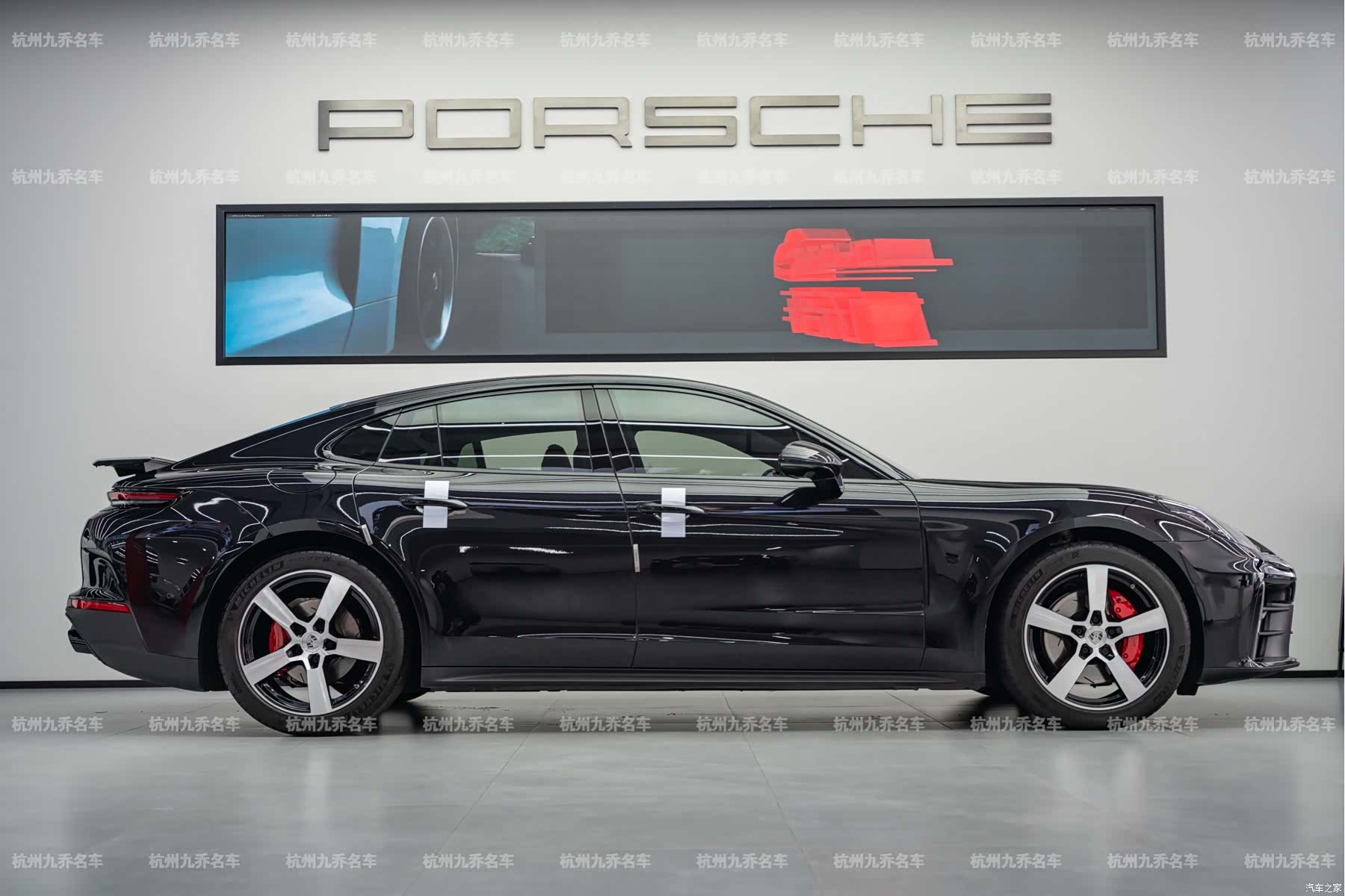 Porsche Panamera, 2025 4