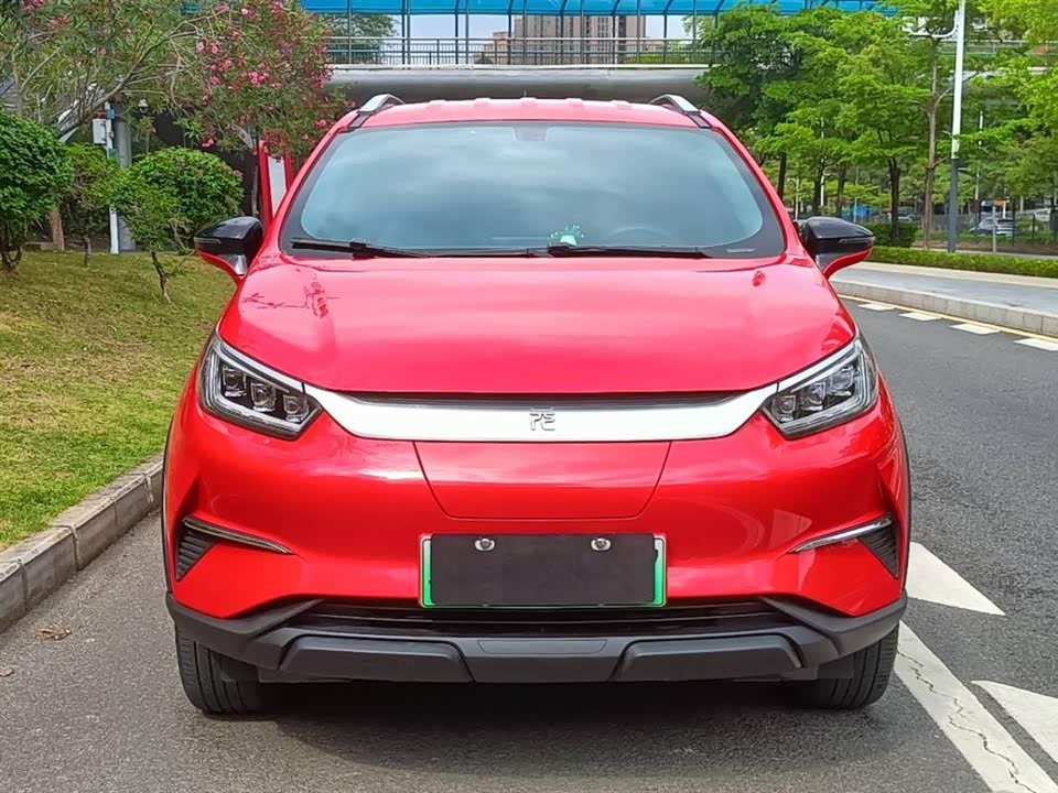 BYD Yuan Pro BYD Yuan Pro
