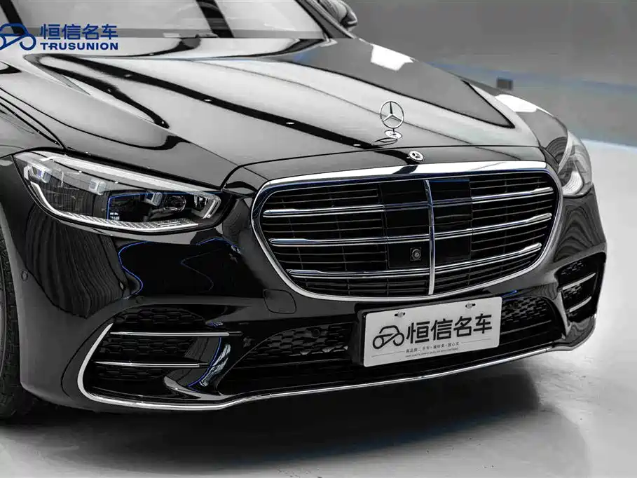 Mercedes-Benz S-class Mercedes-Benz S-class