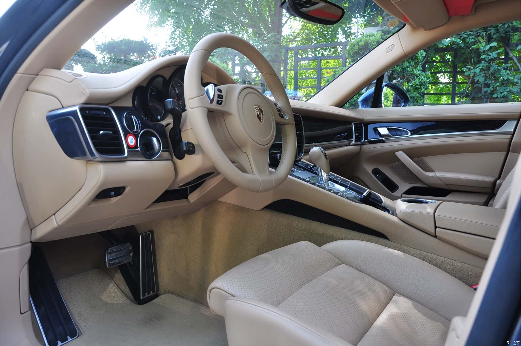 Porsche Panamera, 2014 10