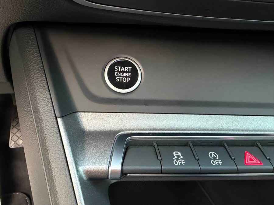 Audi Q3 2022, фото 17