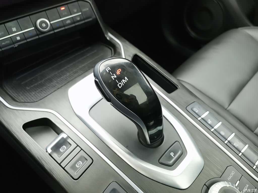 WEY VV5, 2019 13