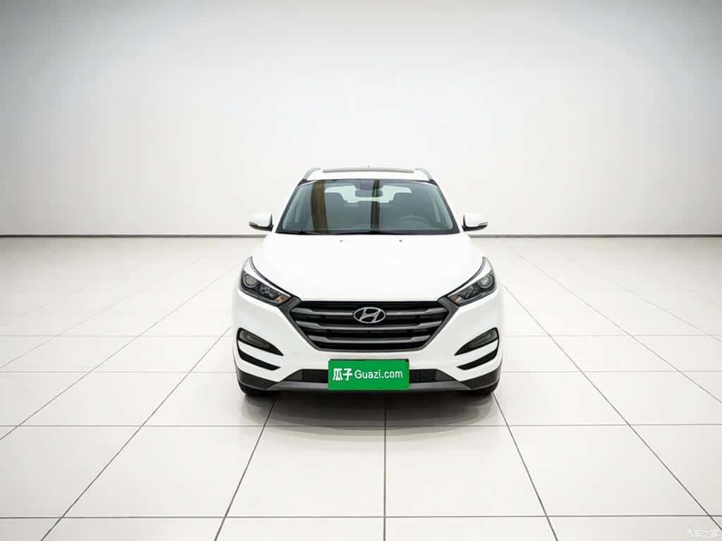 Hyundai Tucson, 2016 3